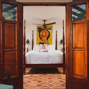 https://puertas.comcaribbean.com